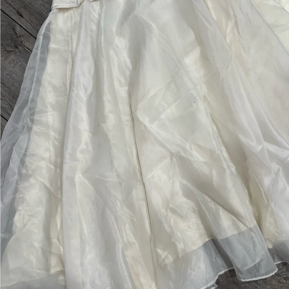 Girls Formal Dress - Picture 2 of 7